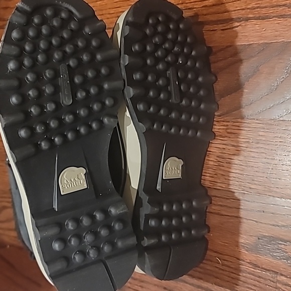 SOREL MENS CARIBOU SNOW BOOT  BLACK 9 - Picture 6 of 11